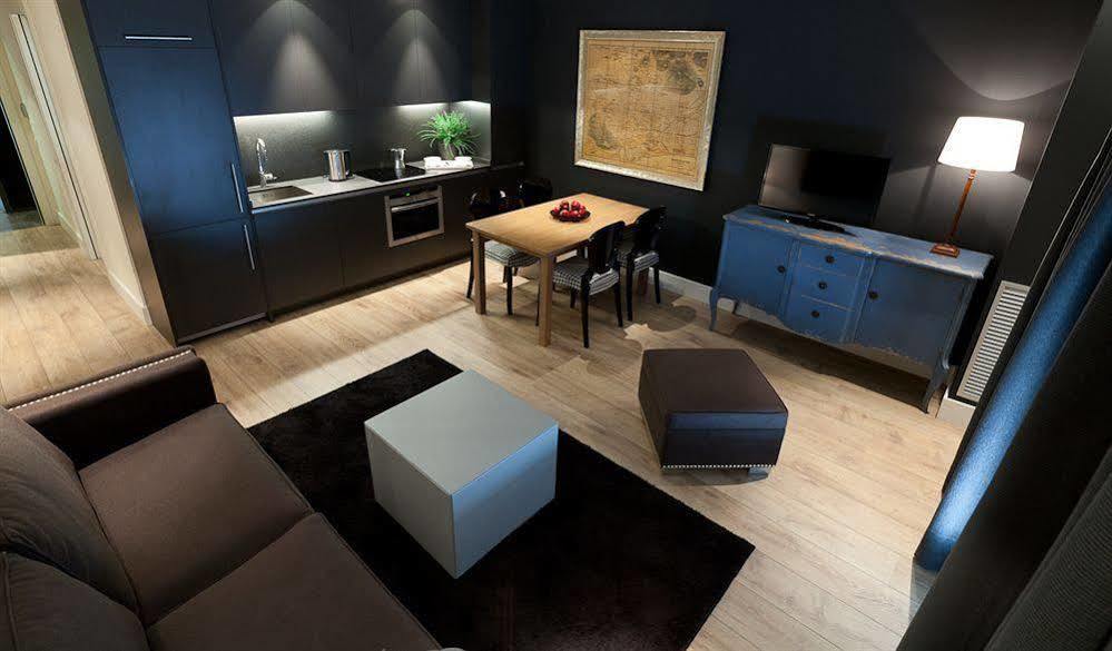 Cosmo Apartments Consell De Cent - Plaza Universitat Barcelona Luaran gambar